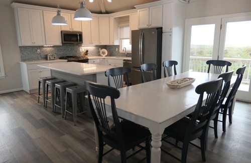 South Nags Head Casa | Comfortable, Pet Friendly, Private Heated Pool and lots of other amenities!!