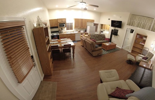 Arden-Arcade Apartamento | Apartamento privado recientemente remodelado en el corazón de Sacramento