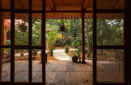 Puerto Escondido Casa | Cuartos cómodos en un bello espacio hogareño