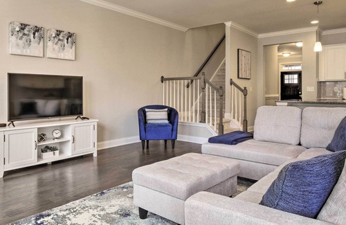 Southwest Raleigh Casa | Comfortable Raleigh Townhome with Deck & Gazebo!
