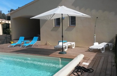 Solaro Apartamento | Comfortable room - 1 star Office Tourisme - 2 pers - Swimming pool - Walking distance to the beach