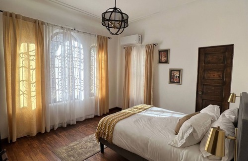 Municipio de Juárez Hotel | Comfortable room in boutique Hotel Villa Reyna in historic house built in 1900!!