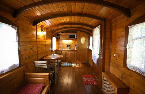 Leognan Cabaña | Verdadera caravana gitana todo confort