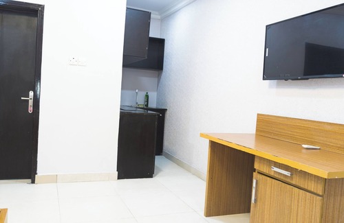 Somolu Apartamento | Comfortable Single Room in Central Lagos Amethyst