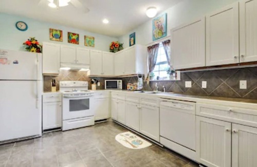 Bay St Louis Apartamento | Comfortable, Spacious & Great Location!!