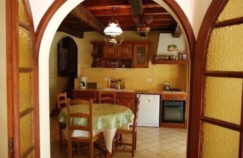 Castelsagrat Cabaña | Espacio, comodidad, decoración aseada. Casa de piedra, cerca de la aldea clasificado