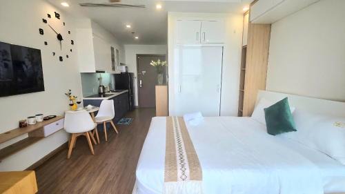 Tu Liem Apartamento | Comfortable Spacious Studio Apartment Near Keangnam, Dcapital and Marriot Hotel