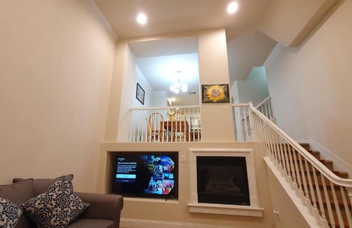 North San Jose Casa | Comfortable Stay In North San Jose - Solar Room