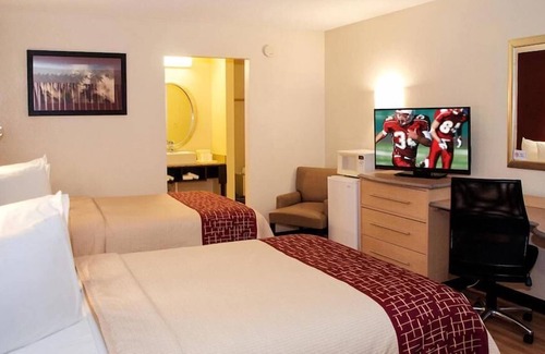Williamsburg Casa | Comfortable Stay, Superb Location! Pet-Friendly, Free Parking!