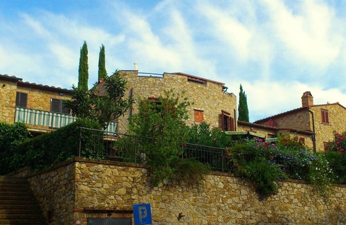 Giuncarico Casa | Confortable casa de pueblo de piedra en Giuncarico
