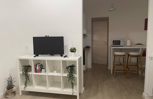 Prenestino-Centocelle Apartamento | Comfortable studio apartment for two people.A very hidden gem in the city of Rome.