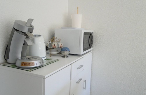 Chauffailles Apartamento | Estudio confortable con vista al estanque y al castillo