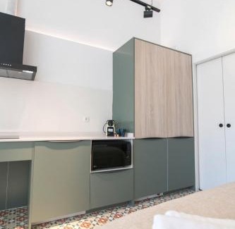 Nou Moles Apartamento | Comfortable Studio in Valencia left