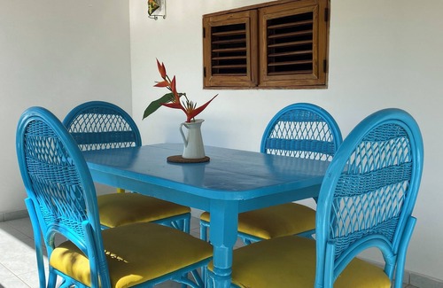 Puerto Bahia Villa | Confortable casa adosada con jardín y porche, en preciosa urbanización de playa.
