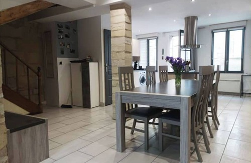 Loudun Casa | Comfortable town house
