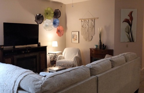 Las Campanas Casa | Comfortable Townhome in park like setting. Close to everything!