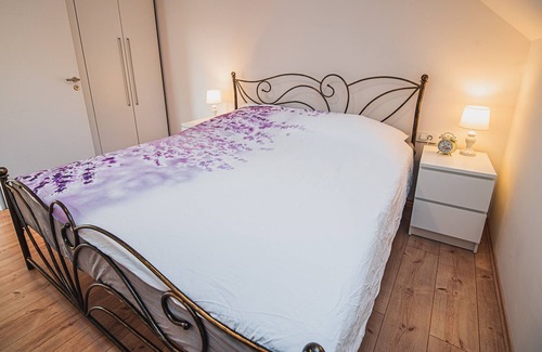 Preddvor Apartamento | Comfortable two bedroom apartment Rozalija - Lavanda