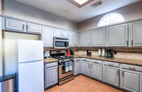 Barker Casa | Comfortable, Upscale House with a pool and spa!