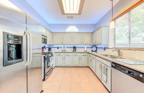Barker Casa | Comfortable, Upscale House with a pool and spa!
