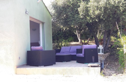Le Castellet Casa | Villa confortable en el corazón del viñedo de Bandolais con acceso privado, estacionamiento
