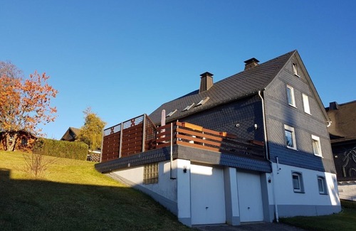 Groenebach Casa | Comfortably furnished child-friendly vacation home with garden