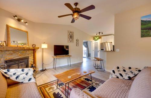 Woodland Park Casa | Comforting Woodland Park Home with Fire Pit!