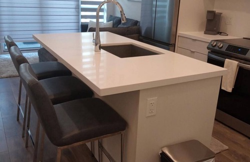 Innisfil Apartamento | Comfy 1BR Condo w/ Balcony, BBQ & Parking