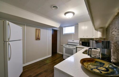 Downtown Omaha Apartamento | Comfy 1BR King Near Omaha Hotspots