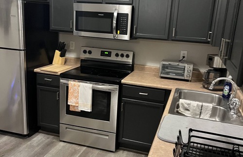 Westover Casa | Comfy 2 Bedroom 2.5 bath Downtown Fayetteville