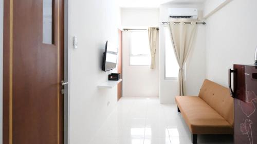Surabaya Apartamento | Comfy 2BR Apartment at Puncak Kertajaya Surabaya near ITS By Travelio