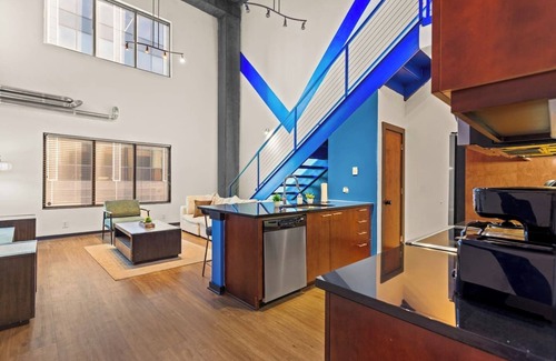 Atlantic Station Area Apartamento | Comfy 2BR Escape near Midtown Atlanta