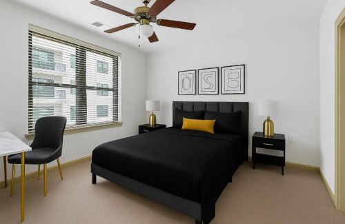 Five Points South Apartamento | Comfy 2BR in Mid-Rise Perfect for Groups
