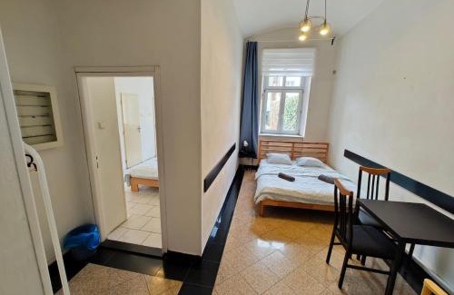 Zizkov Apartamento | Comfy 2rooms Flat 4 persons & Parking