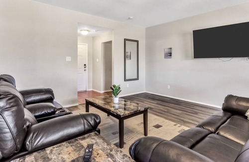 Royse City Casa | Comfy 3B-2BR House Close to the Lake & Rockwall!