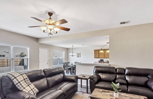 Royse City Casa | Comfy 3B-2BR House Close to the Lake & Rockwall!