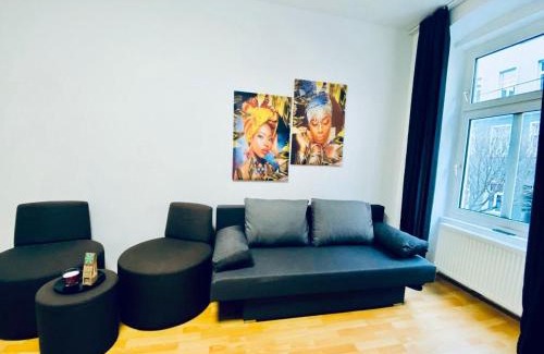 Thurygrund Apartamento | Comfy 3BR Apt for Groups, 10-Min to Währinger Park