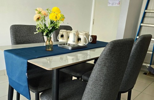 Kota Warisan Apartamento | Comfy Alanis Sepang KLIA Airport 1R1B