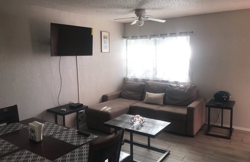 Biggs Field Condominio | COMFY AND HOMEY CONDO OFF I 10