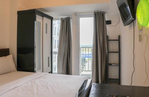 Java Apartamento | Comfy and Simply Studio Tokyo Riverside PIK 2 Apartment By Travelio