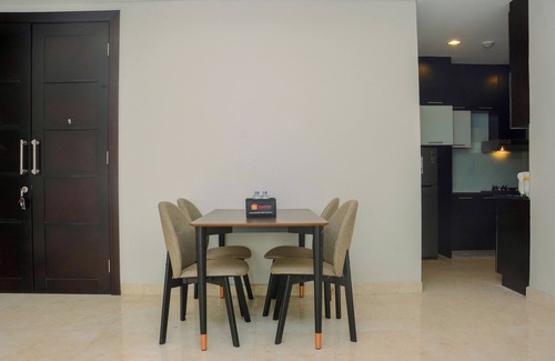 Setiabudi Apartamento | Comfy and Spacious 2BR The Masterpiece Epicentrum Apartment By Travelio