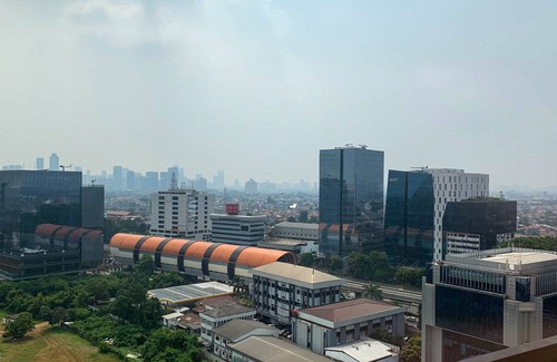 Cikini Apartamento | Comfy And Stunning Studio At Signature Park Grande Apartment
