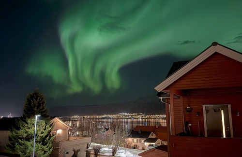 Tromso Apartamento | Comfy apartment, parking and EV charging