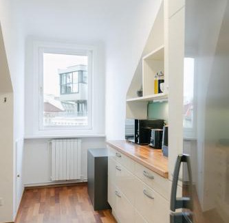 Weißgerber Apartamento | Comfy APT for 4-6, 5 min to center, metro & free parking