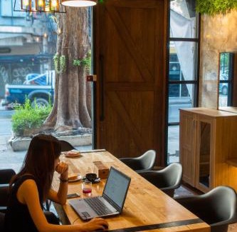 Phra Nakhon Hostal | Comfy Bed Hostel