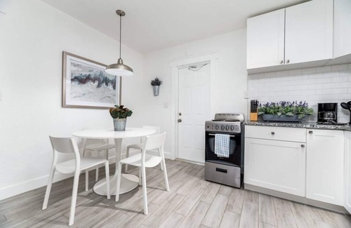 Middle River Terrace Apartamento | Comfy Condos @ Middle River - #3