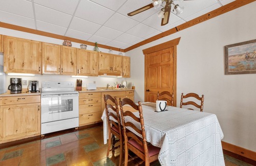 Bozeman Condominio | Cómodo Country Condo en 10 acres entre Bozeman y Big Sky