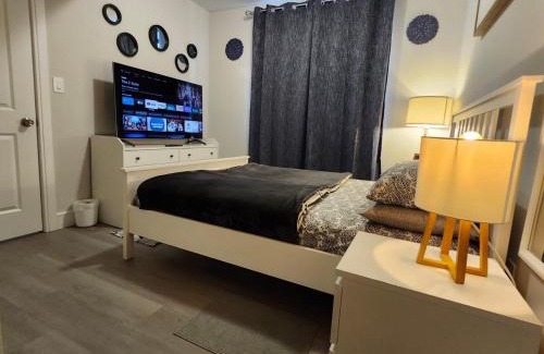 Richmond Valley Casa | Comfy, cozy, affordable and private - free parking