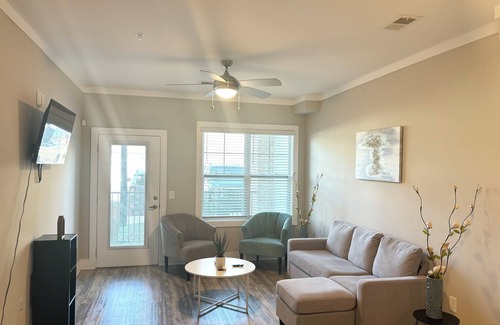 Greensboro Apartamento | Comfy & Cozy apt close to airport and downtown