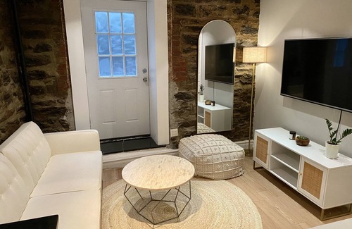 Tudor City Apartamento | Comfy, Cozy, Chic and Central Manhattan Apartment