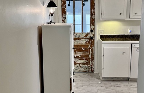 Greenville Casa | Comfy Cozy Quaint Home